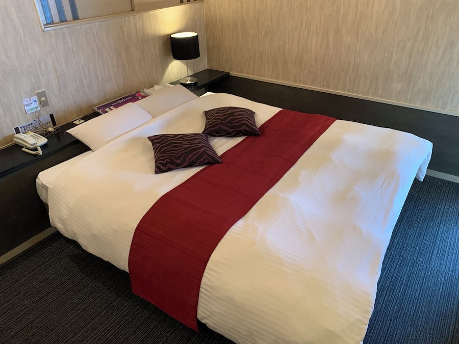 Design Room | Down comforters, minibar, blackout drapes, soundproofing