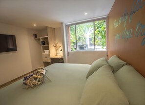 8 habitaciones, wifi y ropa de cama