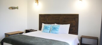 Hostal Marina Samana 