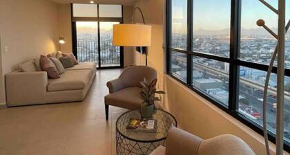 Apartment in front of the Monterrey Arena, Fundidora Park, and Cintermex