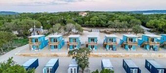 1 Bed | Private Waterfront Tiny Home on Canyon Lake | 1B, Private Waterfront Tiny Home on Canyon Lak