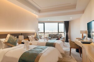 City Twin Room, 1 Bedroom | Minibar, desk, laptop workspace, blackout drapes