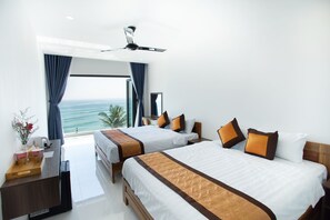 Deluxe Quadruple Room | Premium bedding, minibar, free WiFi, bed sheets