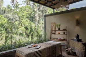 Couples treatment rooms, body treatments, aromatherapy - Vije Boutique Resort & Spa (Ubud)