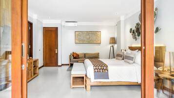 Suite Jungle View with daily Golden Hour Cocktails | 1 phòng ngủ, bộ trải giường bằng vải cotton Ai Cập