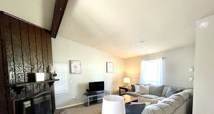 Greensboro's Hidden Gem 3bd/1.5bth Cozy Clean Home