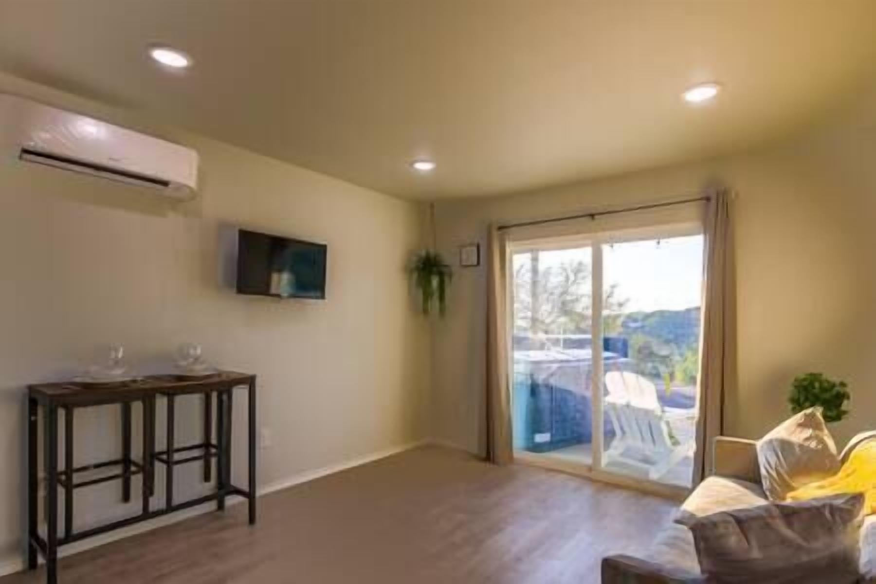 1 Bed | Private Waterfront Tiny Home w/ Hot Tub! | 3A, Private Waterfront Tiny Home w/ Hot Tub! | 3A