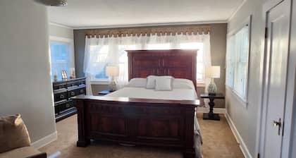French country home on 10 acres, near Int. airport