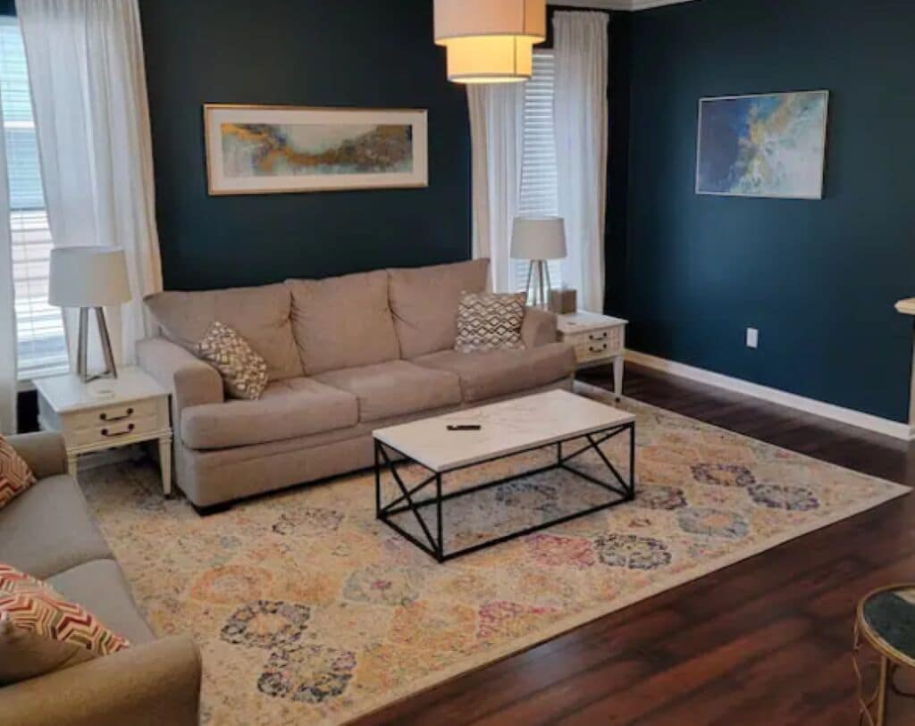 Charming Townhouse Near Downtown Iowa City