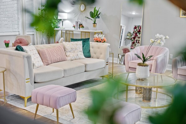 Interior - 4Seasons Retreat | Pet-Friendly Atlanta Getaway w/Game Room & Themed Suites (Decatur)