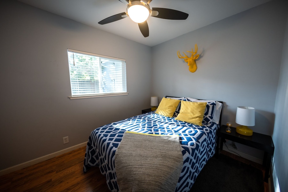 Sonoma Masseria, Solar heated Pool and A/C Eldridge Vrbo