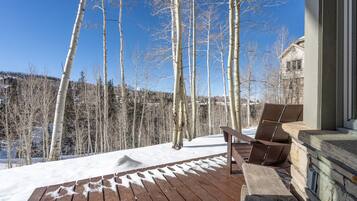 Townhome, 3 Bedrooms | Property grounds