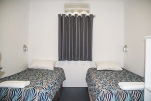 Cabana estàndard | 10 dormitoris, wifi gratuïta i roba de llit 
