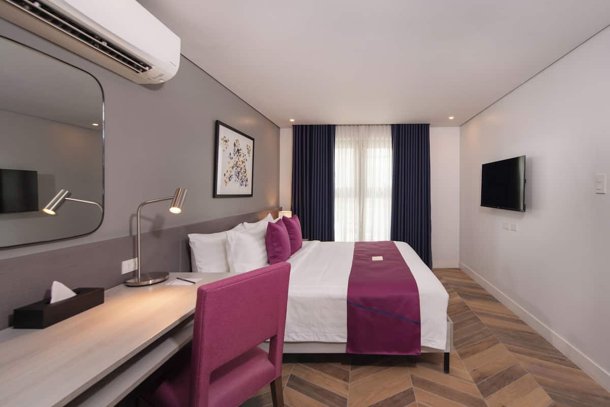 One Bedroom Suite | Free WiFi