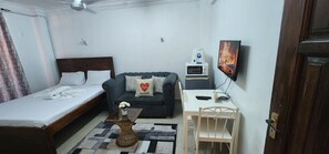 3 bedrooms, WiFi