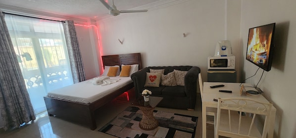 3 bedrooms, WiFi