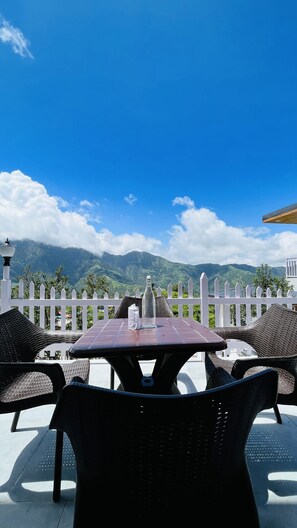 Premium Room | Free WiFi - The Mountilla (Tehri)