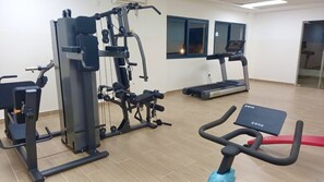 Fitness facility - Newly furnish Two-bed Apartment at East Cantonment (Accra)