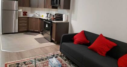 Lake View Condo Apt 5 min to Beach