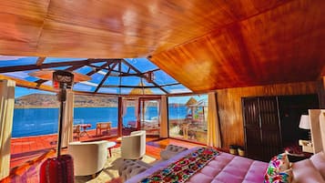 Chambre Luxe, 1 trĂšs grand lit, vue lac