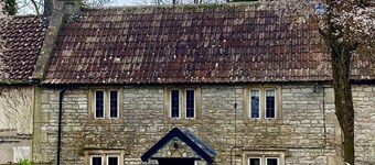 Beautiful listed cottage