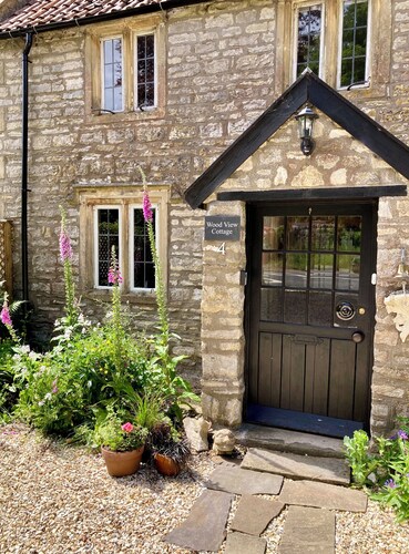 Beautiful listed cottage