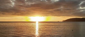 FEWO SUN AND BLUE Superb Sea View Unforgettable Sunsets Wifi Free Relaxation