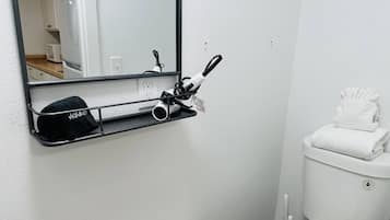 Shower, towels