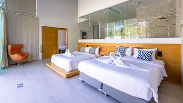 Design Villa | 7 bedrooms, iron/ironing board, free WiFi, bed sheets