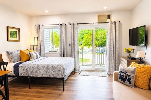Enjoy the beautiful scenery from our Room