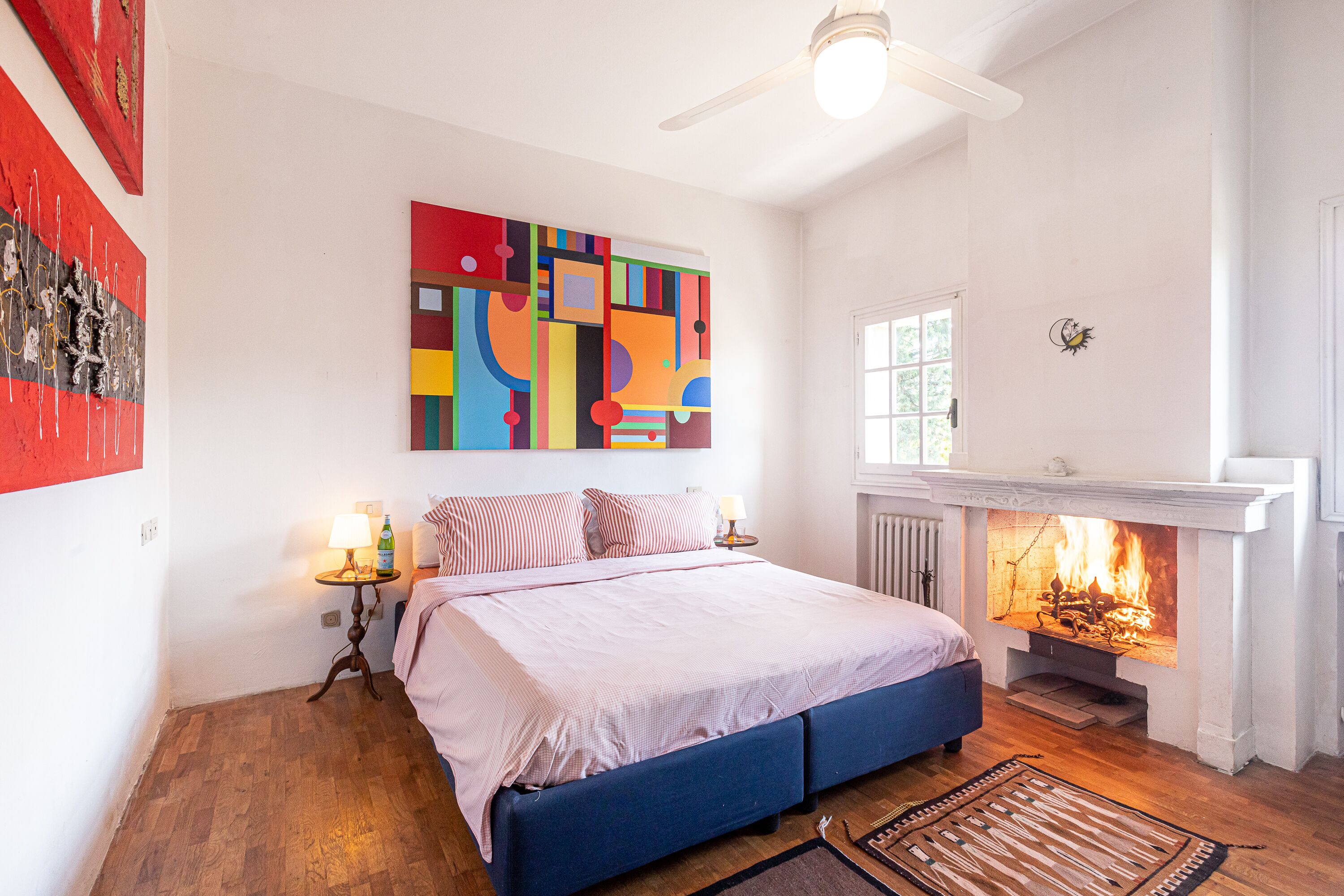 6 室のベッドルーム、WiFi、ベッドシーツ