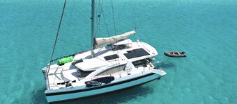 Hello World catamaran Polynesia