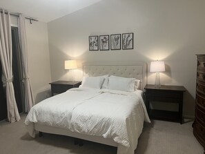 3 Schlafzimmer, Schreibtisch, Bügeleisen/Bügelbrett, kostenloses WLAN