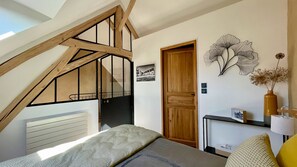 2 habitaciones, escritorio, cuna de viaje y wifi gratis 