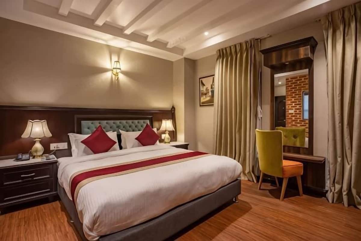 Premium bedding, free WiFi, bed sheets