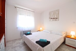 2 bedrooms, internet