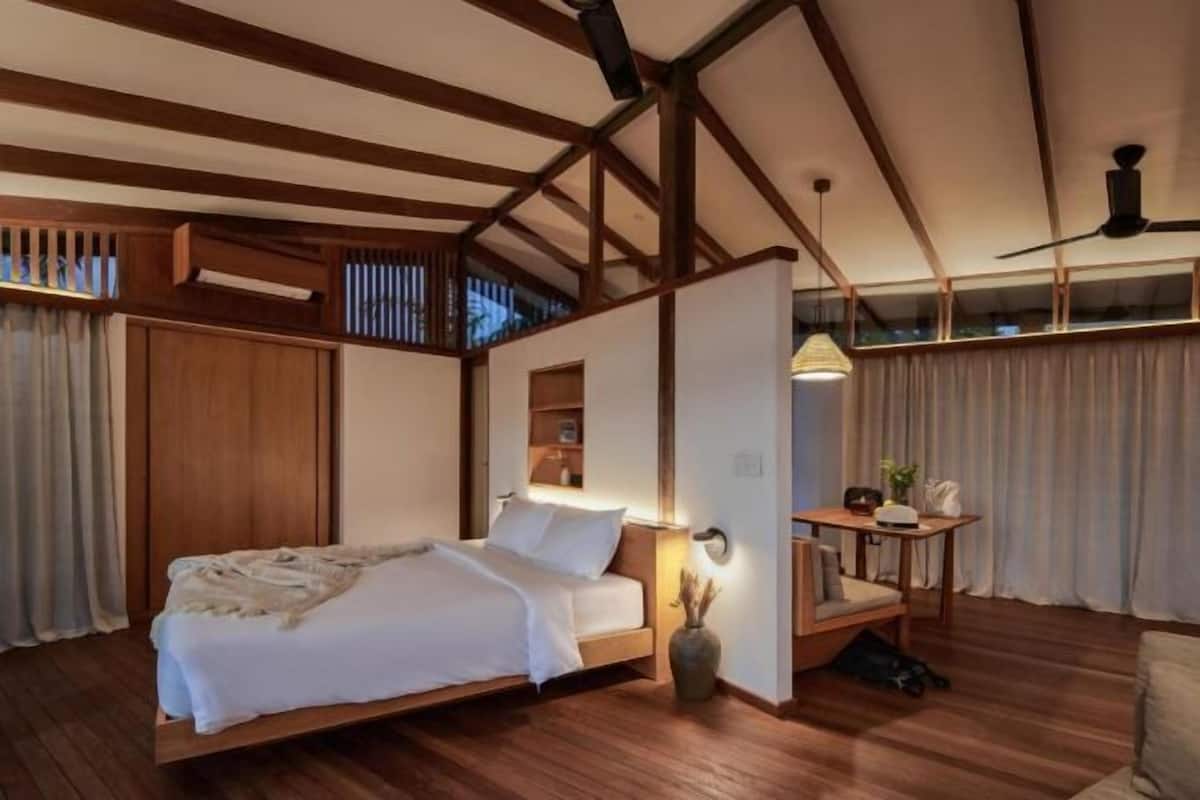 1 bedroom, premium bedding, free WiFi, bed sheets