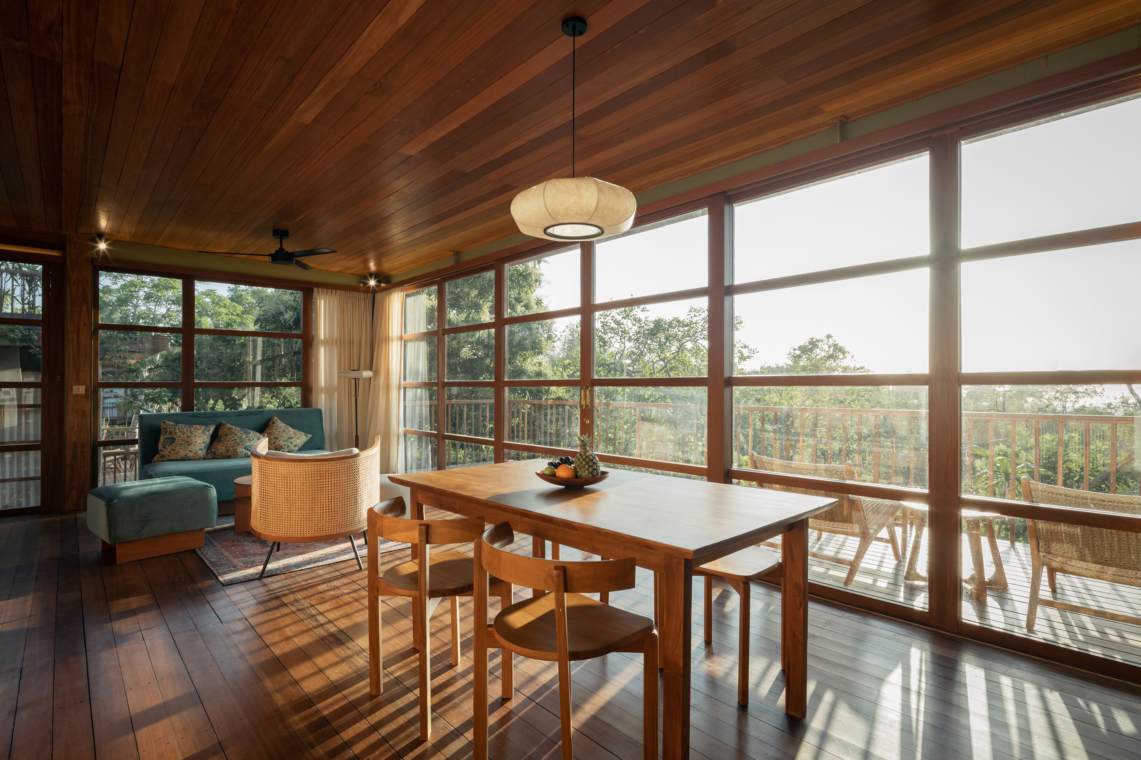 Rumah Pohon (Villa) | Ruang makan