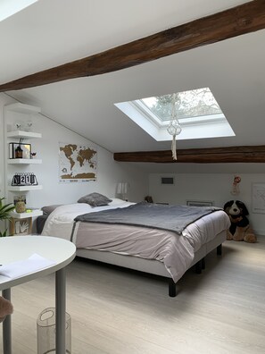 3 chambres, Wi-Fi, draps fournis
