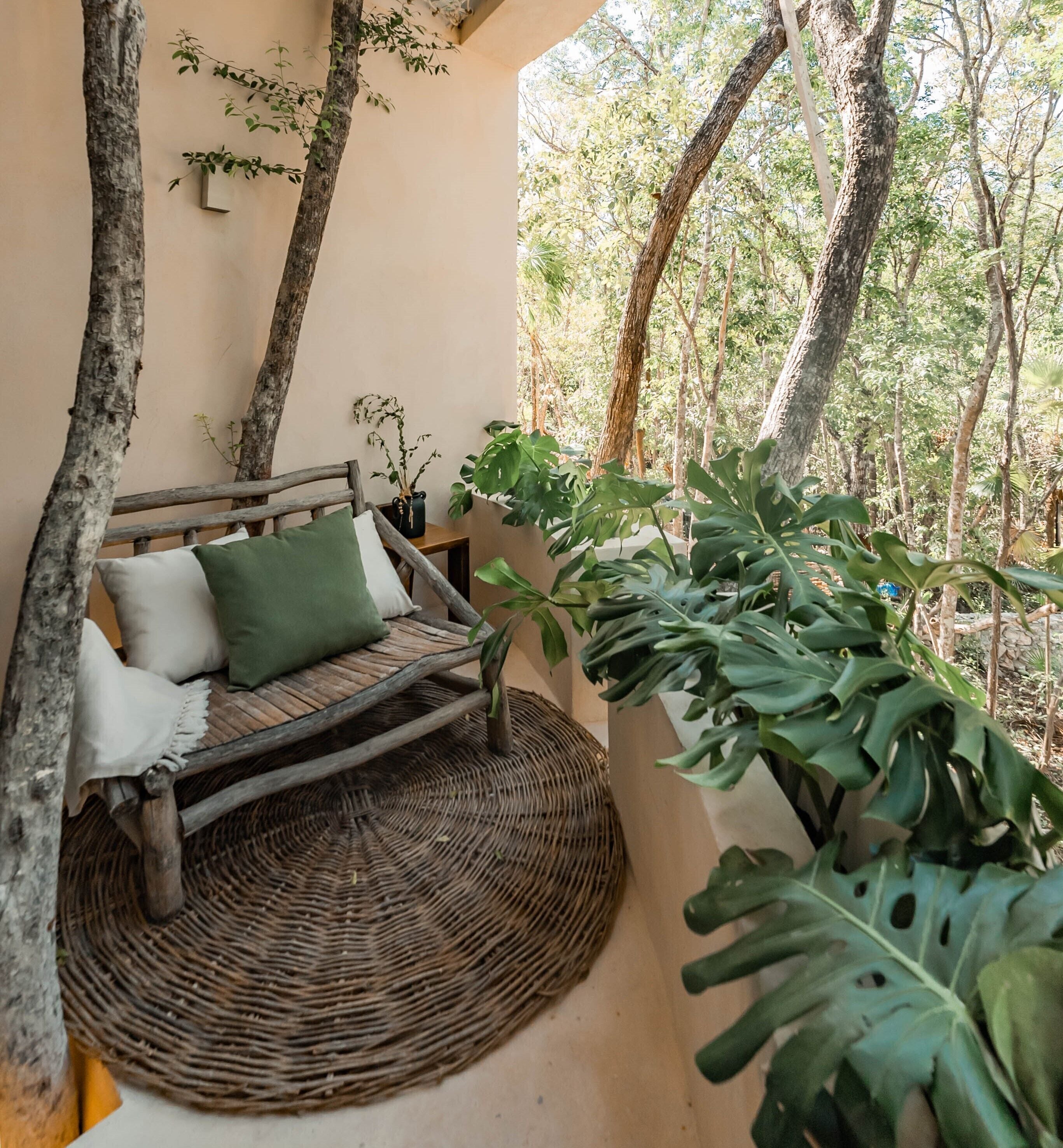 Photo - Taio Tulum