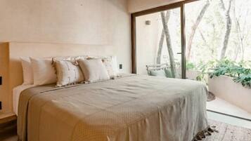 Sängtillbehör av högsta kvalitet och minibar