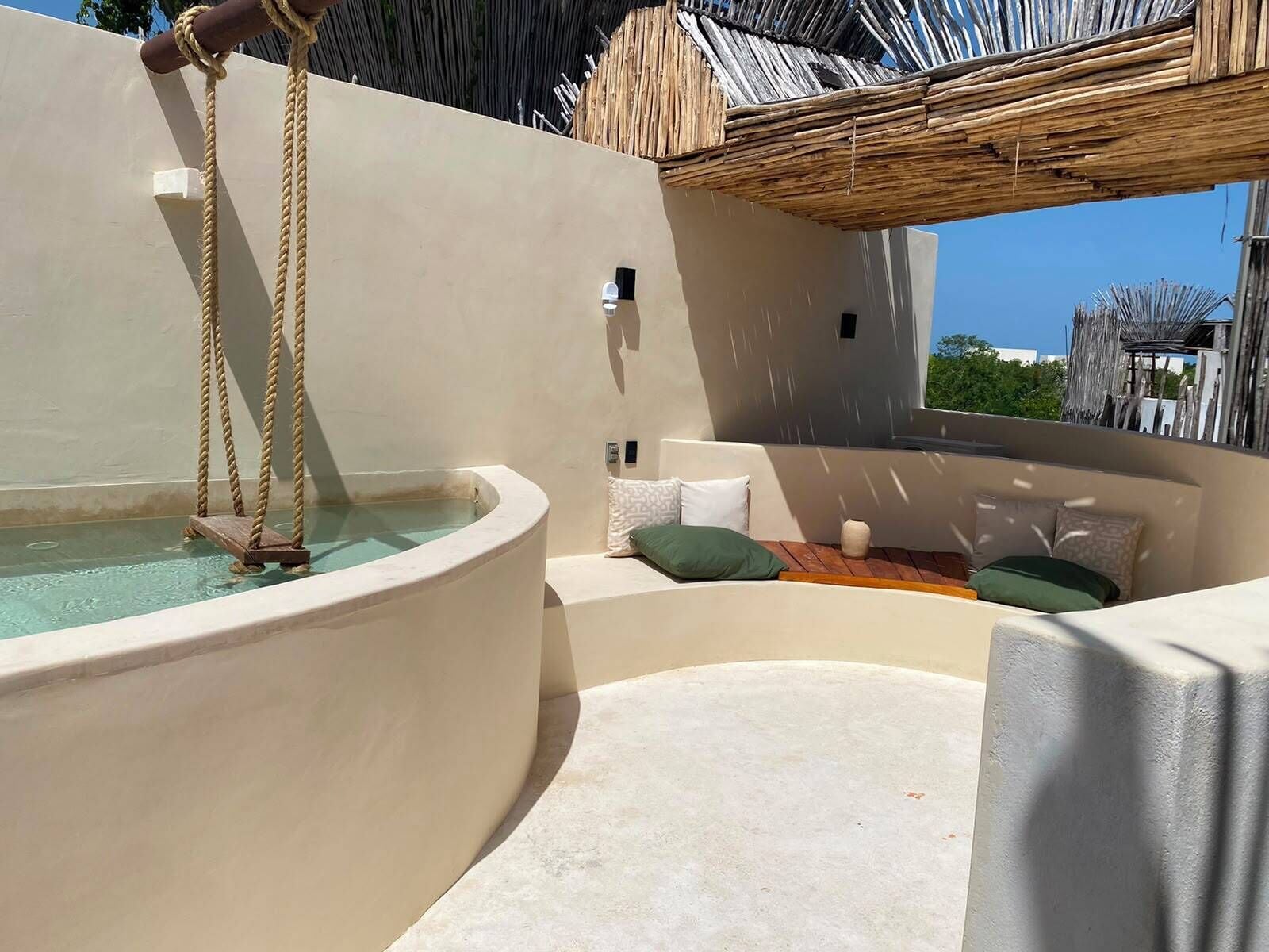 Photo - Taio Tulum