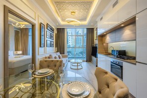 Interior - Elegant 1 Bed l Dubai Marina l City Skyline View (Dubai Marina)