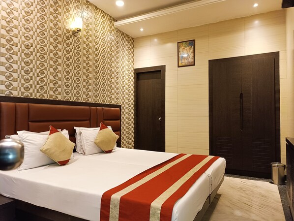 Premium Room | Free WiFi - Hotel Mulberry (Kolkata)
