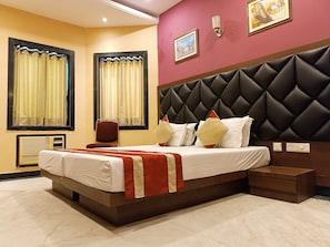 Superior Room | Free WiFi - Hotel Mulberry (Kolkata)