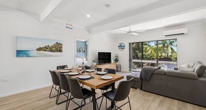 Galoola Hidden Gem, 2-97 Galoola Drive, Rooftop outdoor area with spectacular views, Wi-Fi, Air Conditioning, Pet Friendly