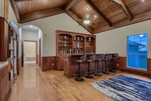 Bar (in der Unterkunft)