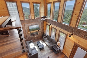 TV, fireplace, video games, DVD player - Paradise Pool Lodge, Private Indoor Pool, $560 FREE tickets each paid day!!! (Sevierville)