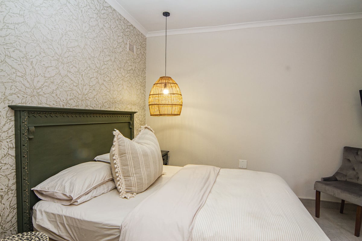 Twin kamer | Luxe beddengoed, pillowtop-bedden, individueel gedecoreerd