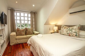 ห้องดีลักซ์ทวิน | เครื่องนอนระดับพรีเมียม, เตียงพร้อมฟูกเสริมที่นอน